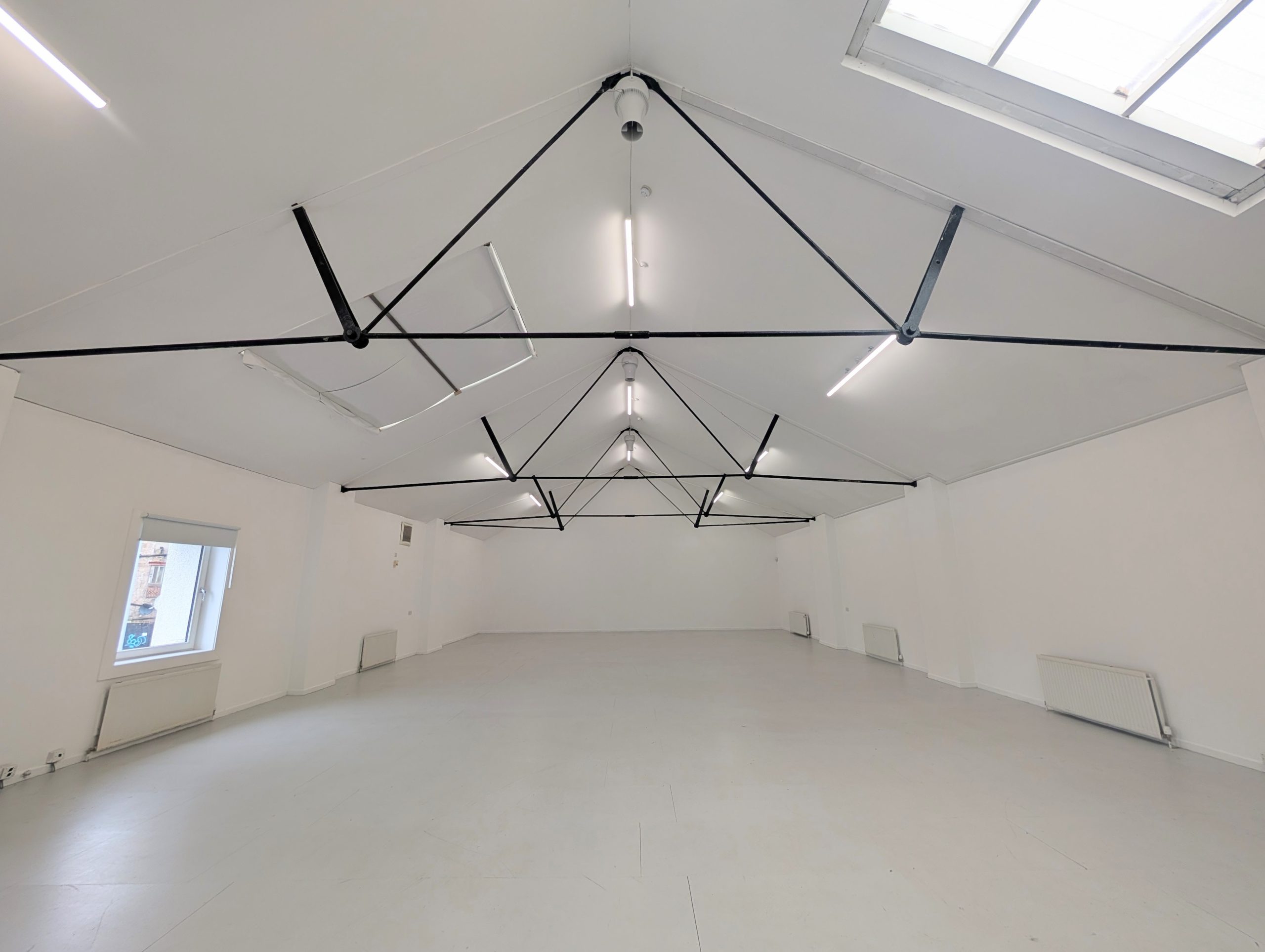 Large open creative space in Glasgow for rehearsals, exhibitions and events